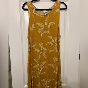 H&M Mustard Yellow Maxi Dress with White Leaf Print